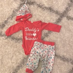 👶🏼5/$10 Valentine’s Day outfit